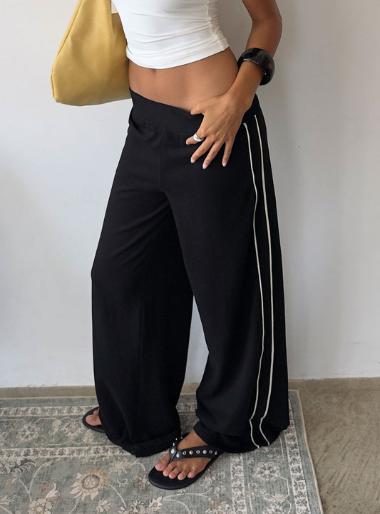 Ascenda Straight Leg Track Pant Black
