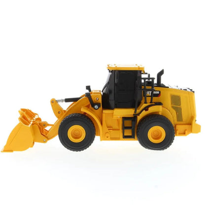 1:35 RC Cat® 950M Wheel Loader, 23003 Caterpillar