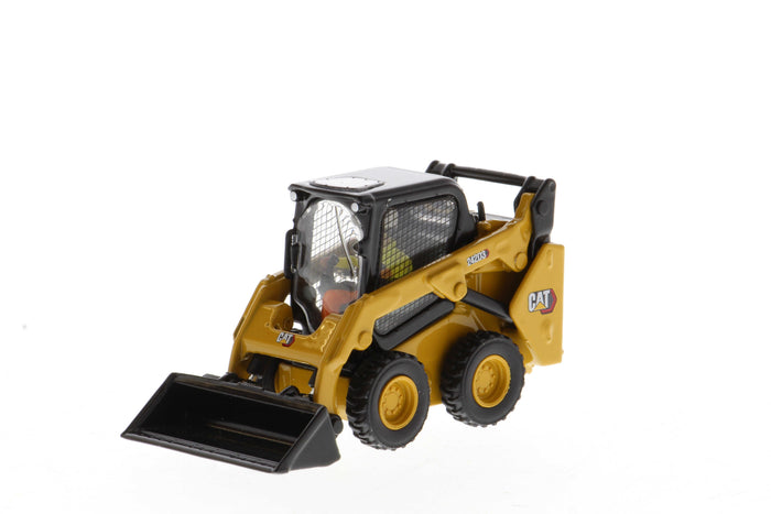 1:50 Cat® 242D3 Skid Steer Loader with Attachments, High Line Series, 85676
