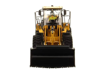 1:50 Cat® 966M Wheel Loader High Line Series, 85928 Caterpillar