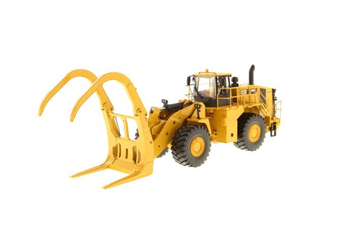 1:50 Cat® 988K Wheel Loader with grapple, High Lines Series - 85917