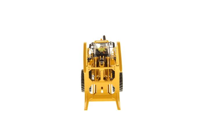 1:50 Cat® 988K Wheel Loader with grapple, High Lines Series - 85917