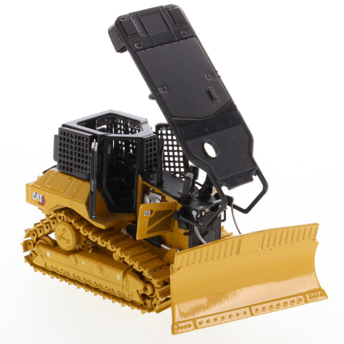 1:50 Cat D5XR Fire Suppression Dozer, High Line Series, 85955 **NEW INCOMING MAY