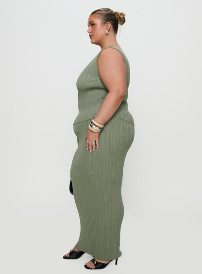 Basile Set Sage Green Curve