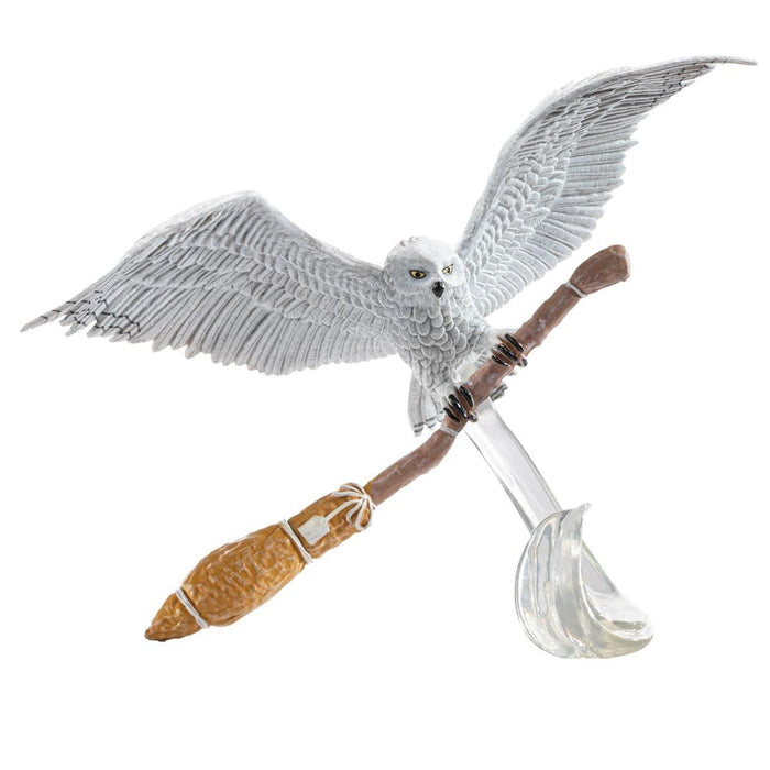 Harry Potter Toyllectible Treasures Diorama Figure - Hedwig's Special Delivery